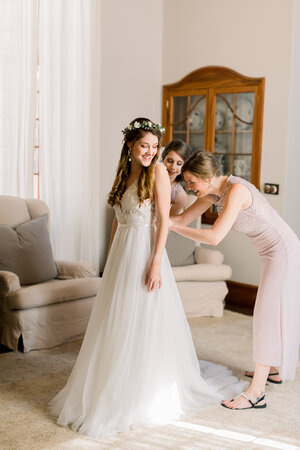 Maid of Honor Duties: Everything You Need to Know