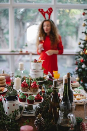 Hosting the Perfect Christmas in July Party